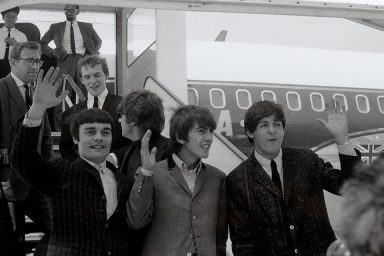 I BEATLES ALL’ AEROPORTO DI  ZURIGO (KLOTEN)
